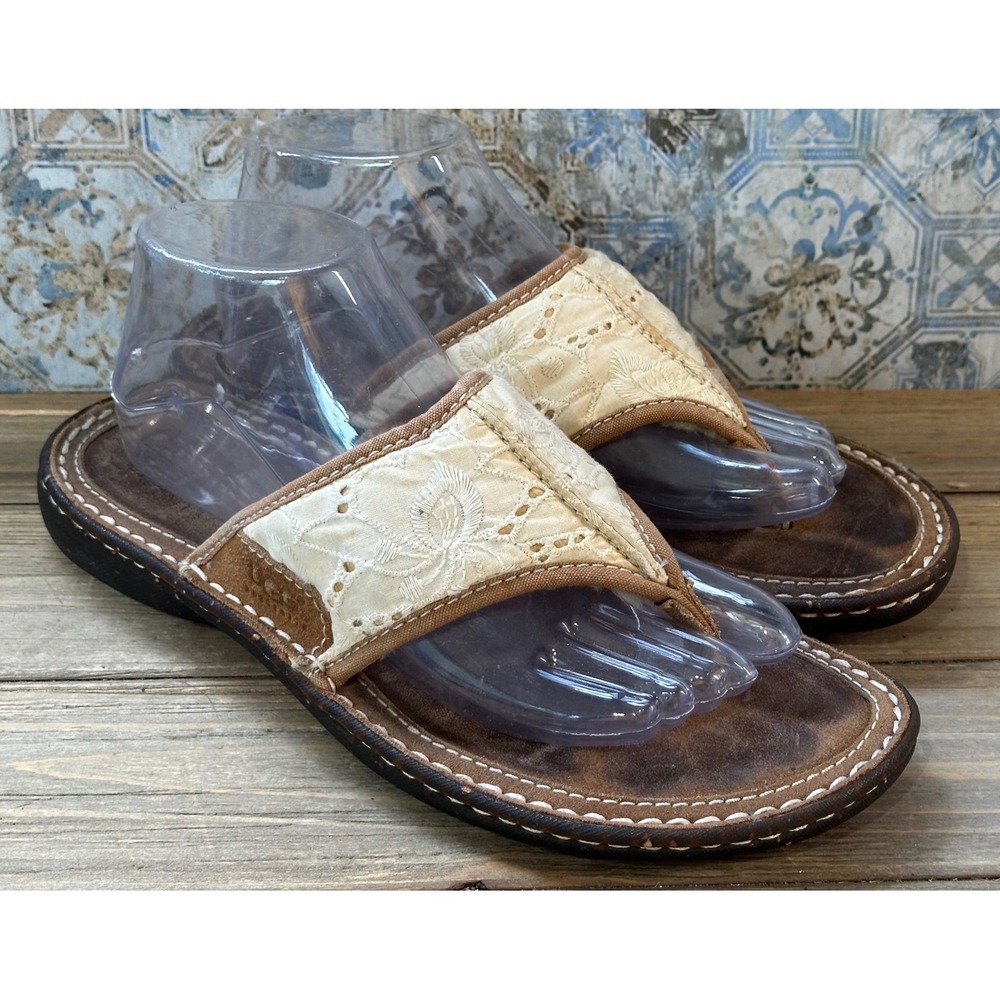 UGG Thong Sandals Embroidered Eyelet Sheepskin Womens 9 Cream Brown